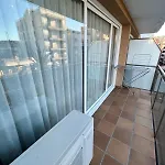 2 Line To The Sea Апартаменты