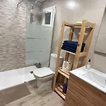 2 Line To The Sea Апартаменты *