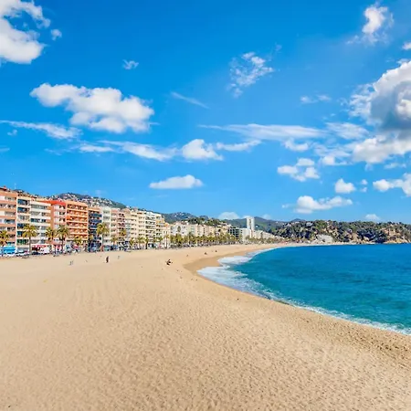 2 Line To The Sea Apartman Lloret de Mar
