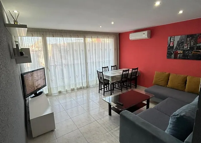 2 Line To The Sea * Lloret de Mar